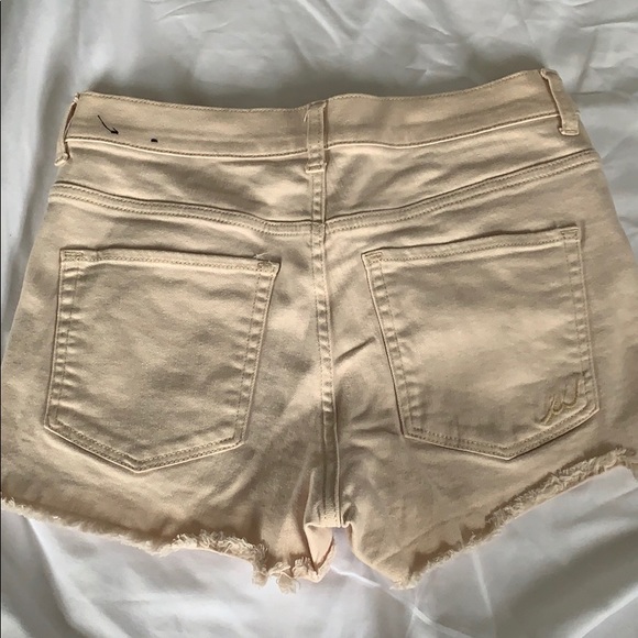 Express high rise khaki short - Picture 3 of 4